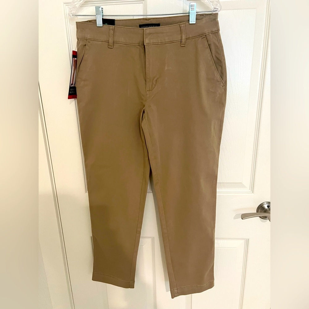 Banana Republic cropped chino pant